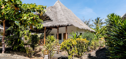 Hôtel Exploreans Malaika Villas & Beach Club 3* by Ôvoyages + Safari 3 Nuits dans le Parc National de Tsavo Est, Séjour Kenya par Ôvoyages Hôtel Exploreans Malaika Villas & Beach Club 3* by Ôvoyages + Safari 3 Nuits dans le Parc National de Tsavo Est, Séjour Kenya par Ôvoyages